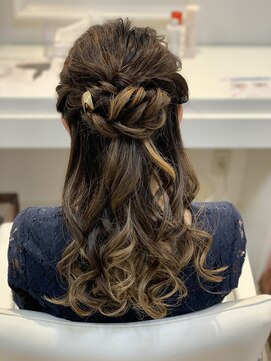 ベストシーン 新浦安店(Best Scene) ハーフアップ【結婚式】【ヘアセット】【デート】