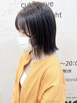 モリオ フロム ロンドン サッポロファクトリー店(morio FROM LONDON) 【morio】札幌ボブ　軽めのぱつっと外ハネボブ