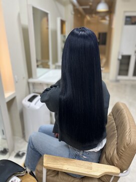 カリーナ(CARINA) 韓国カラー/ネイビーカラー