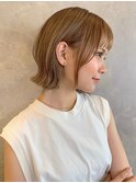 眉上バングでヘルシー顎ライン切りっぱなしボブ ショートボブS82