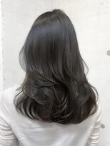 サイン 渋谷(SIGN)&nbsp;レイヤーカットイヤリングカラーインナーカラーケアブリーチ