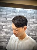 七三オールバック　ツイストパーマ　ビジネス　かき上げヘア
