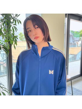 ホロ(hollo) 顔まわりレイヤー簡単におしゃれにレイヤースタイル