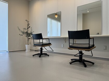 リルヘアールーム(lill hairroom.)の写真