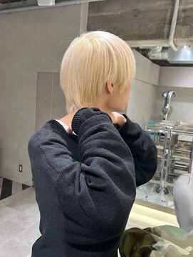 ゼスト ジグ(ZEST ZIGU) ホワイトベージュ　吉祥寺　mao