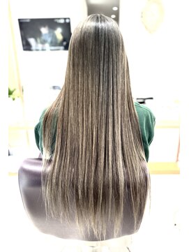 メタ(META) スーパーロングオリーブグレージュヘアカラーです★