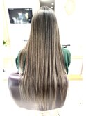 スーパーロングオリーブグレージュヘアカラーです★