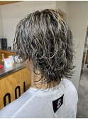 ハイライトサーフカール無造作パーマセンターパート