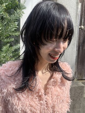 ガーランドギンザ(Garland Ginza) ウルフレイヤー ハッシュカット 暗髪 地毛風カラー