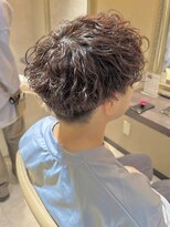 カインド 南青山(hair&make up KIND)&nbsp;チョコレートブラウンツーブロパーマ波巻きパーマ　【外苑前】