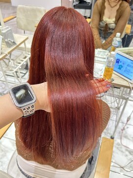 ヘアーアンドメイク ビス(HAIR&MAKE bis) パッと華やぐ、レッドオレンジ【ココネ】