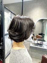 ポノ(Pono) マット系アッシュで作るボブ