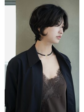 シセイ 青山(SHISEI) ウルフレイヤー/ショートボブ／伸ばしかけショート○