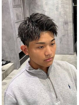 サイファー 心斎橋(CIPHER.) シルバーメッシュアップバング