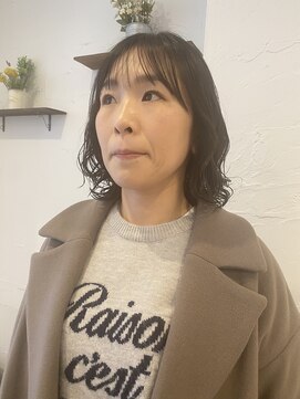 ハーティーモトヤワタ(hearty MOTOYAWATA) コテで巻いたような外はねボブパーマ