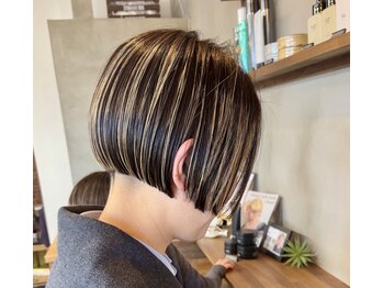 ヴースヘアデザイン(vou's hair design)の写真/あなたの”なりたい”イメージに合わせたオーダーメイドカラーをご提案◎周りと差がつく仕上がりへ―。