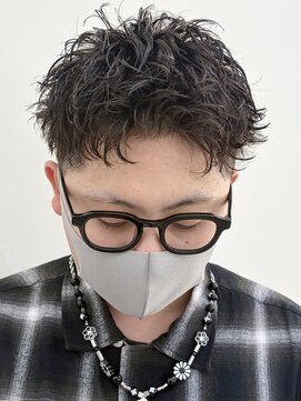 アウラ(AURA) アクティブショートルーズパーマスパイキーショート