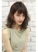 69モーブカラーのワイドバングで大人かわいいくびれミディ 川口
