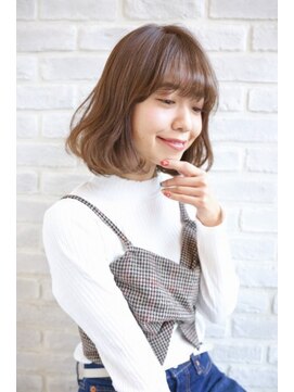 ネオリーブ コパン 鶴見店(Neolive copain) サイドスタイルもふんわり丸みボブ  neolivecopain