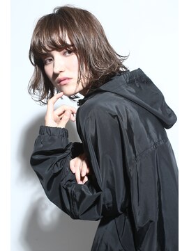 リー 甲子園(Lee) 揺れる毛先に女っぽさ肩上ボブ