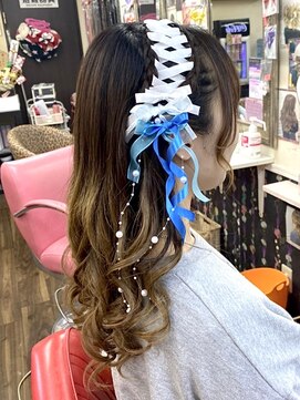 ヘアセットアップス(UP's) ハイパー可愛い♪推し活動に欠かせない『レースアップハーフ♪』