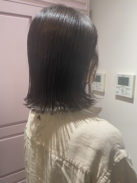 ジェムバイアルテフィーチェ(gem by artefice) ボブ×アッシュブラック☆ヘルシースタイル/ニュアンスカラー