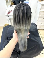 グラスペディア(graspedia)&nbsp;グレーホワイトバレイヤージュ【広島派手髪】【広島ハイトーン】