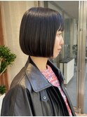 切りっぱなしボブ ミニボブ 黒髪 ぱっつんボブ 表参道 30代40代