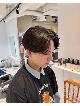 ネオリーブクレア 綱島店(Neolive Krea) 韓国風センターパート×ニュアンスパーマ
