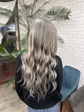 ココテラス(coco terrace) ブリーチ/トリートメント/エクステ