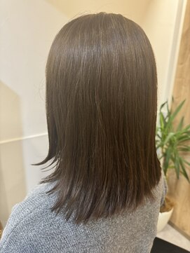 バドゥ(bud) アッシュベージュ