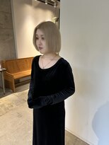 ミリ(milli Produce by ITAKURA)&nbsp;ハイトーンモードボブ