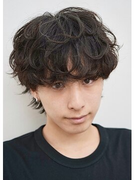 メンズフィール 東梅田店(MENS FEEL) 大きいカールのランダムシャドウパーマ