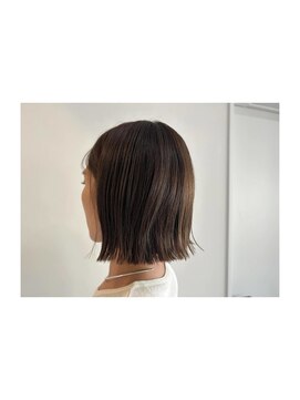 ナンバージュウキュウ(No.19) ボブ