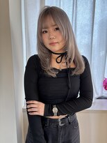 ココルアナ(coco luana)&nbsp;グレージュカラー/韓国/レイヤーカット/ケアブリーチ