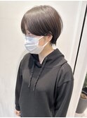 まとまる耳掛けくびれマッシュショート