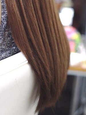 【DOTTEKuSU】で始める[髪のエイジングケア]様々な角度からの提案で、通う度にキレイな髪に★