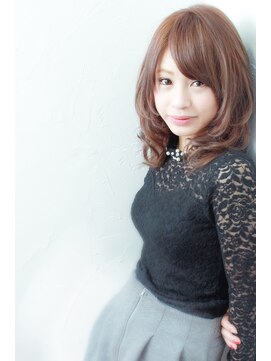 ビトラ(Vitola) ワンカール小顔ミディアム