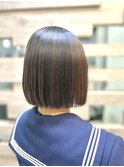 サラッとボブ
