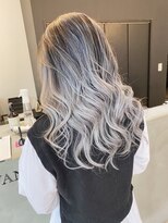 エン(eNN)&nbsp;10代20代カラー/バレイヤージュ/ハイライト/ジェシカライツ