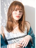 切りっぱなしボブ　グラマラス　イルミナカラー