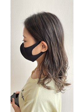 ナンバー(number+) 大人かわいいバレイヤージュブリーチハイライト