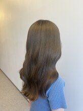 岩永侑奈◎ふわふわした可愛いカラーが得意です