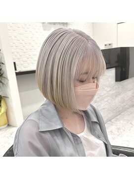 ワク 藤沢店(waku) バレイヤージュ ハイトーン ホワイト