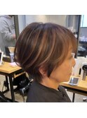 ショートボブ