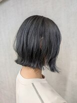 トリコ(ToricO) ブルーブラック×レイヤーボブ