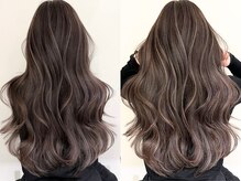 肌まで明るく見せる、柔らかトーンデザイン