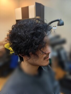 男&女のヘアーサロンF ハーフ　スパイラルパーマ