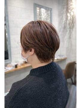 バンビ(BAMBI) 20代30代40代50代 大人の抜け感ハンサムショート