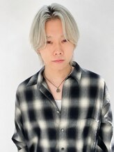 ボンドストーリーホワイト(BondStory White)&nbsp;齋藤 優弥（3F）